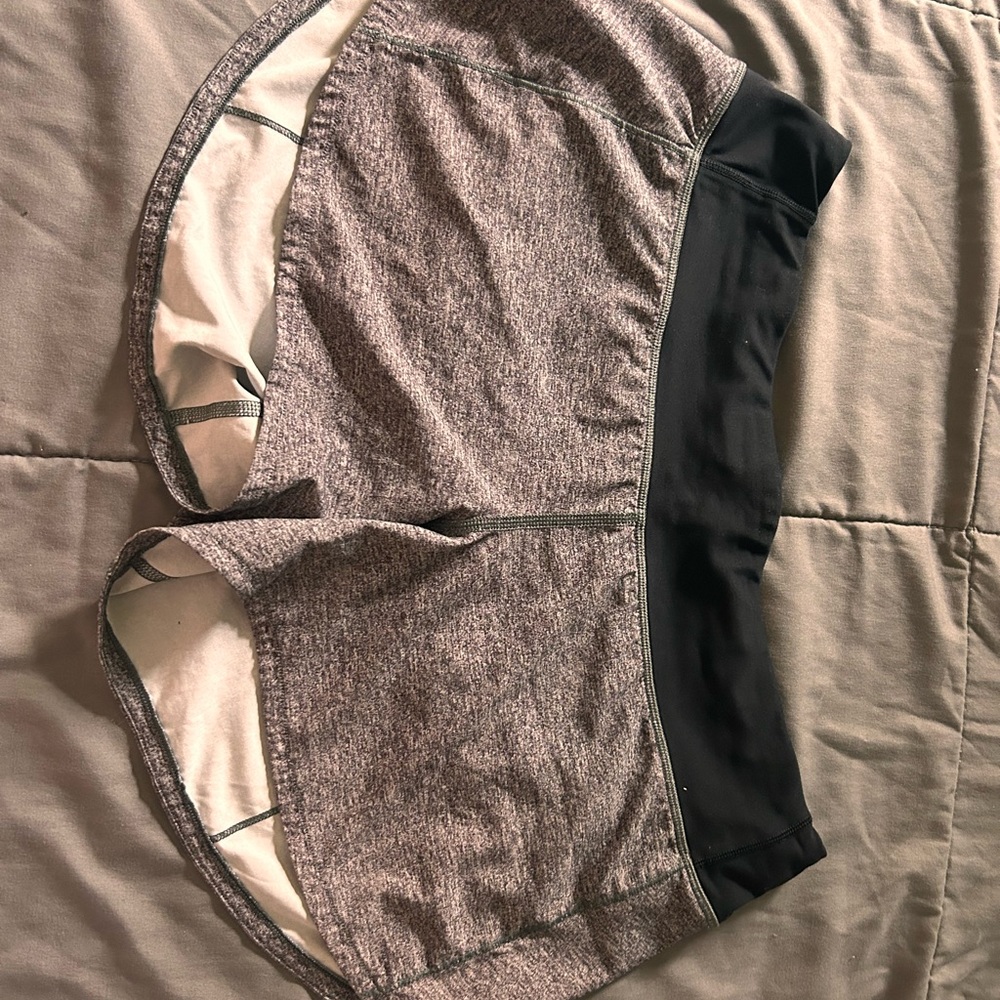 Gray and Black Lululemon low rise speed ups size 6